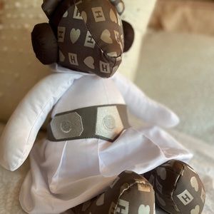 Harveys LE Rebel Princess Leia Cali Bear